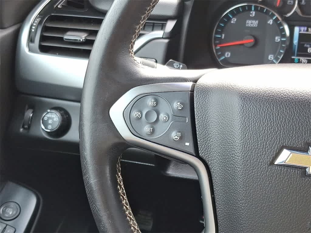 Thumbnail: 2015 Chevrolet Suburban - 22