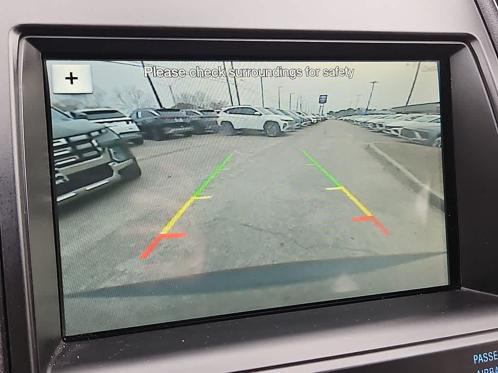 Thumbnail: 2018 Ford Taurus - 17