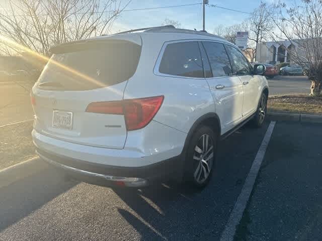 Thumbnail: 2016 Honda Pilot - 8