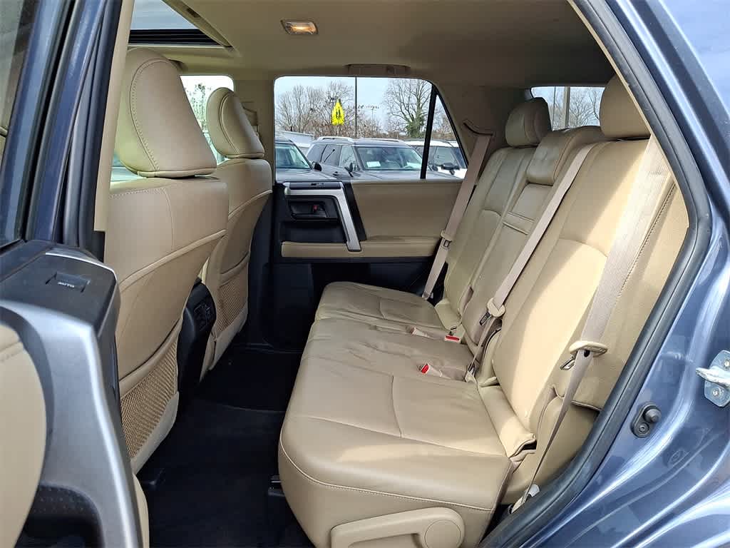 Thumbnail: 2013 Toyota 4Runner - 10