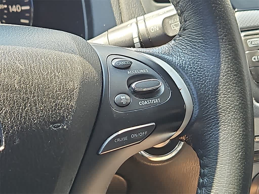 Thumbnail: 2018 Nissan Pathfinder - 23