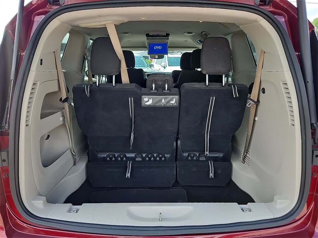 Thumbnail: 2017 Chrysler Pacifica - 30