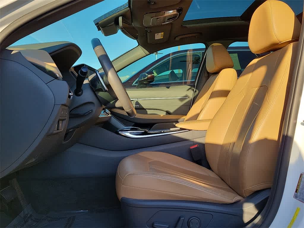 Thumbnail: 2021 Hyundai Sonata - 13