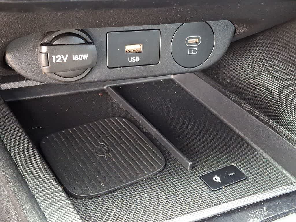 Thumbnail: 2025 Hyundai Elantra - 23