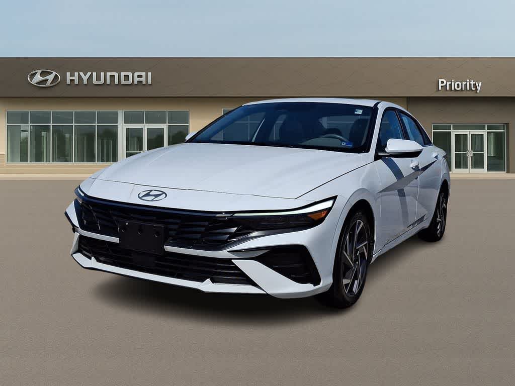 Thumbnail: 2025 Hyundai Elantra - 1