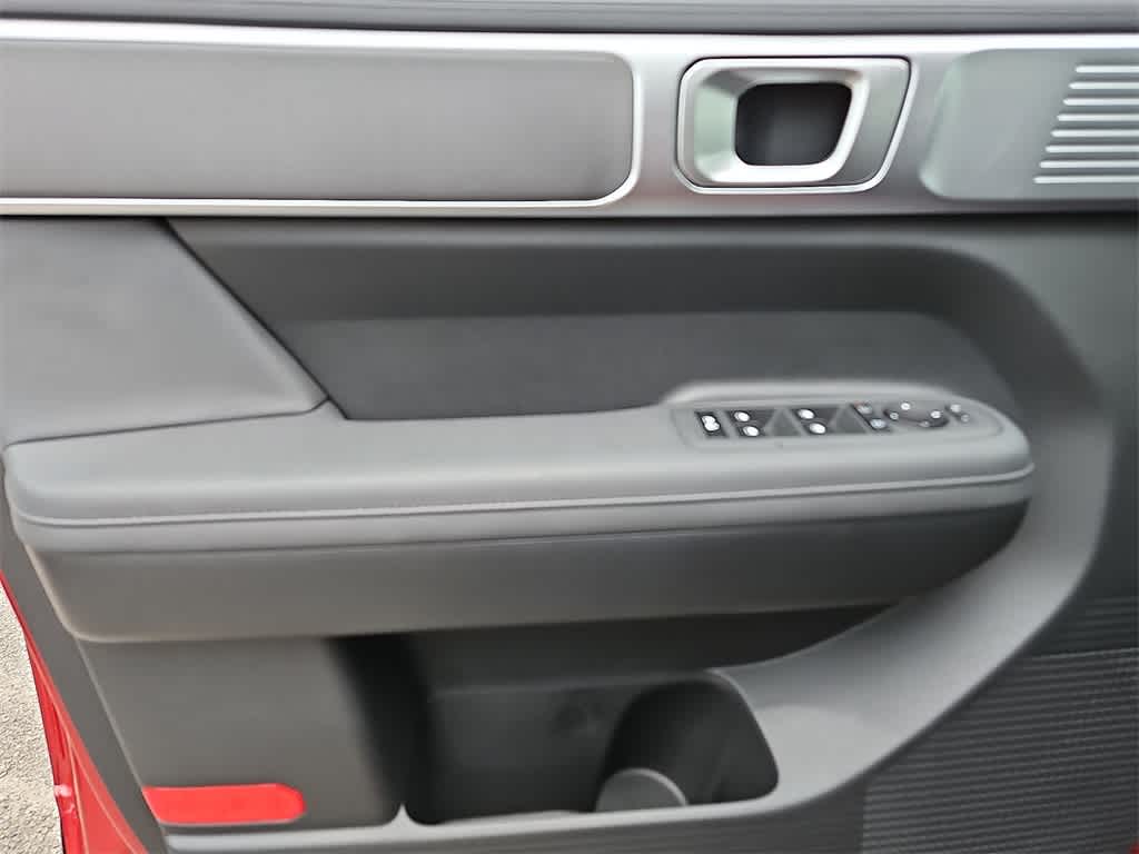 2025 Hyundai Santa Fe SEL 10