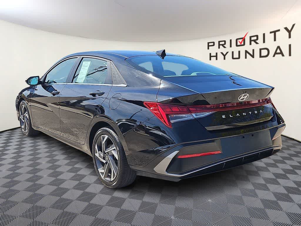 Thumbnail: 2025 Hyundai Elantra - 6