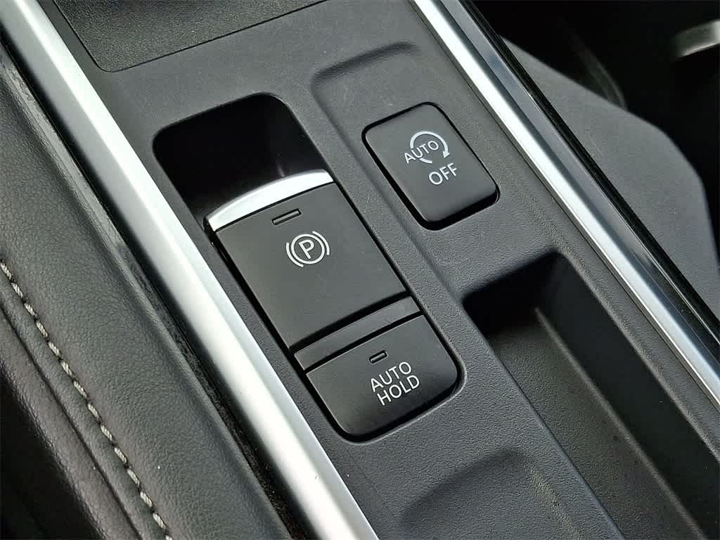 Thumbnail: 2025 Nissan Pathfinder - 26