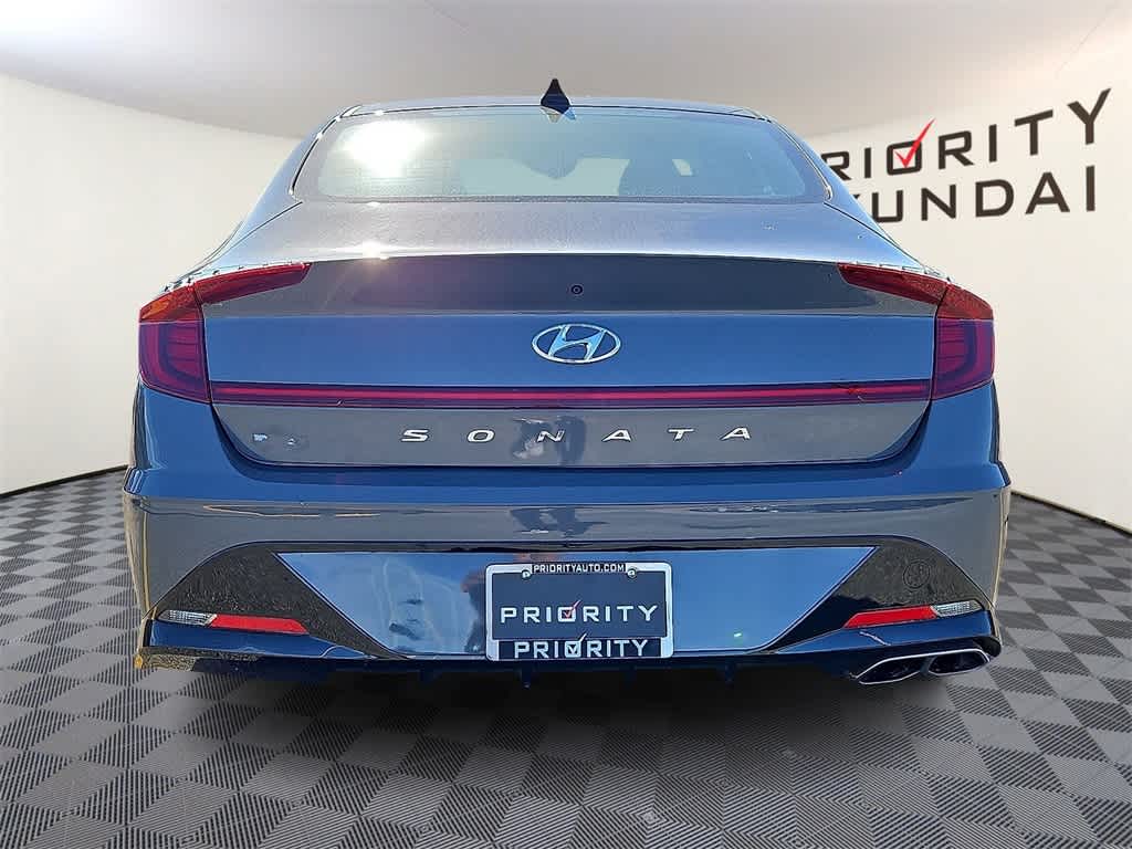 Thumbnail: 2023 Hyundai Sonata - 5