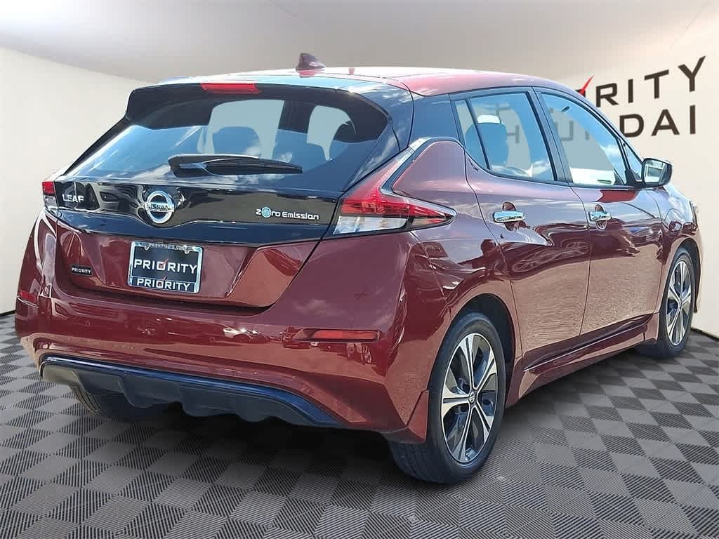 Used 2022 Nissan LEAF SV Hatchback