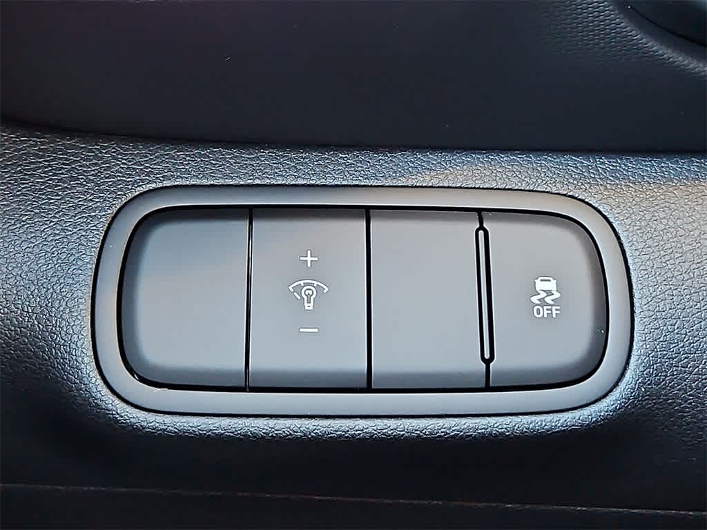 Thumbnail: 2026 Hyundai Venue - 17