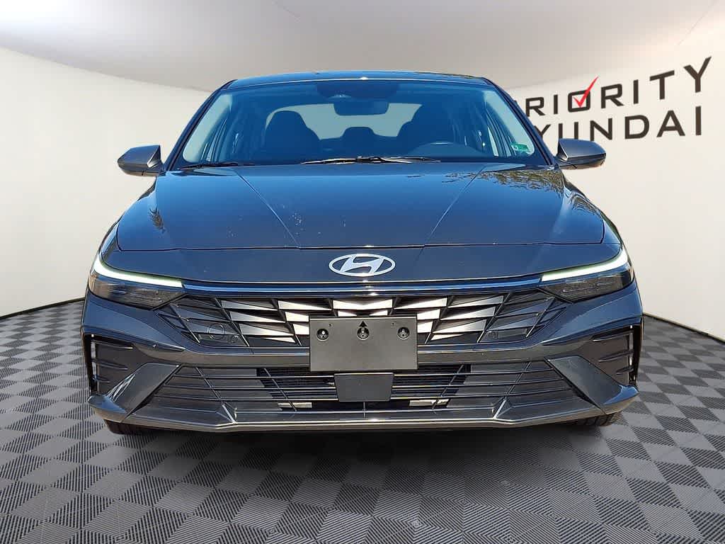 Thumbnail: 2025 Hyundai Elantra - 2