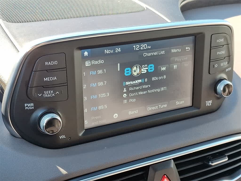 Thumbnail: 2019 Hyundai Santa Fe - 17