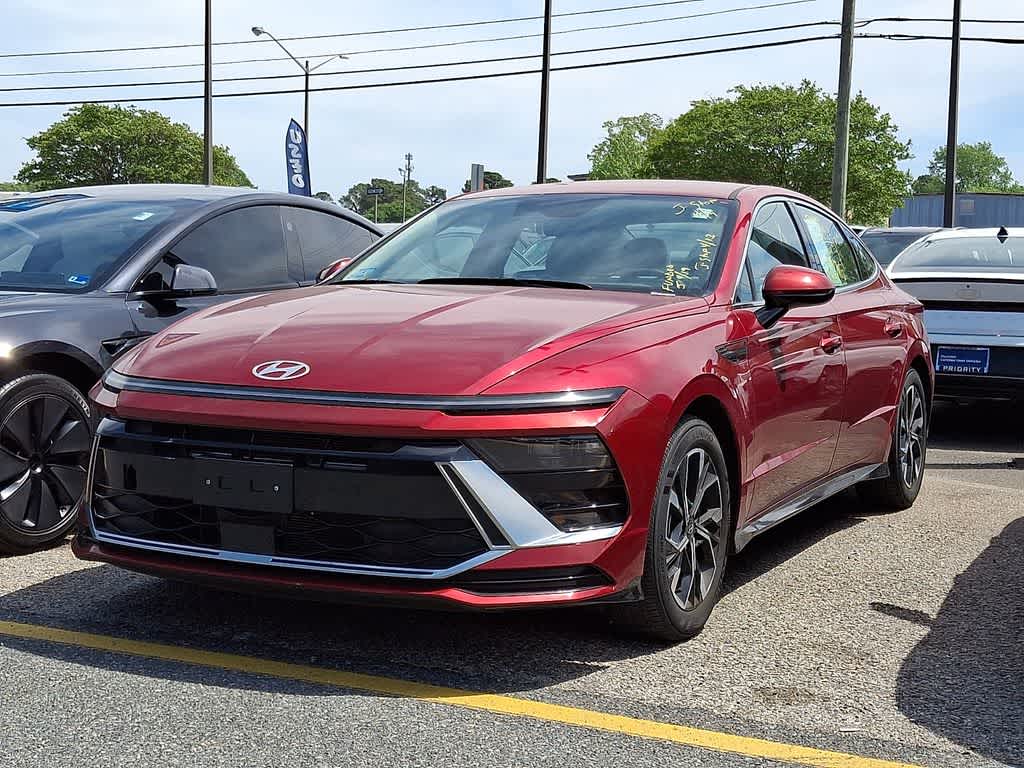 Thumbnail: 2025 Hyundai Sonata - 1