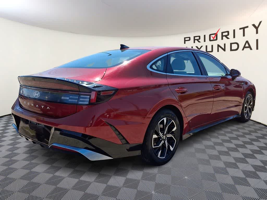Thumbnail: 2024 Hyundai Sonata - 4