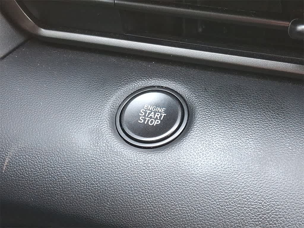 Thumbnail: 2025 Hyundai Elantra - 22