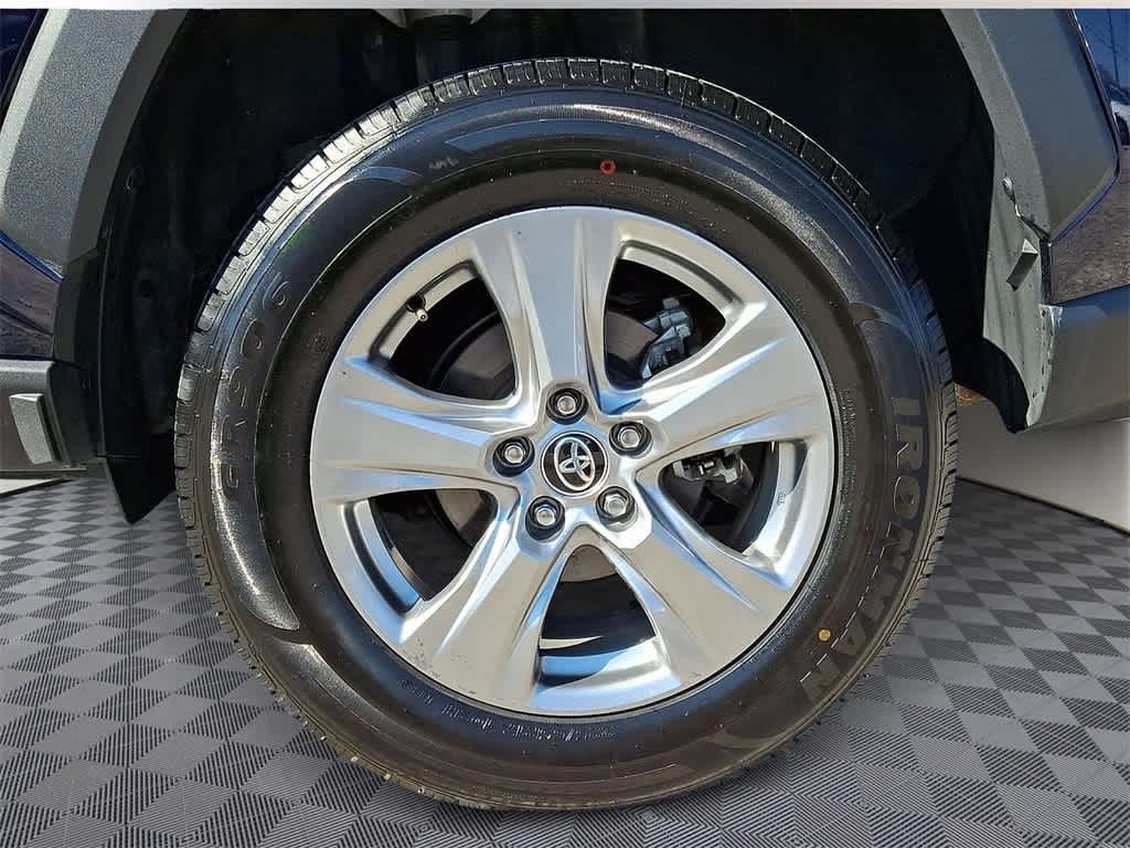 Thumbnail: 2024 Toyota RAV4 - 8