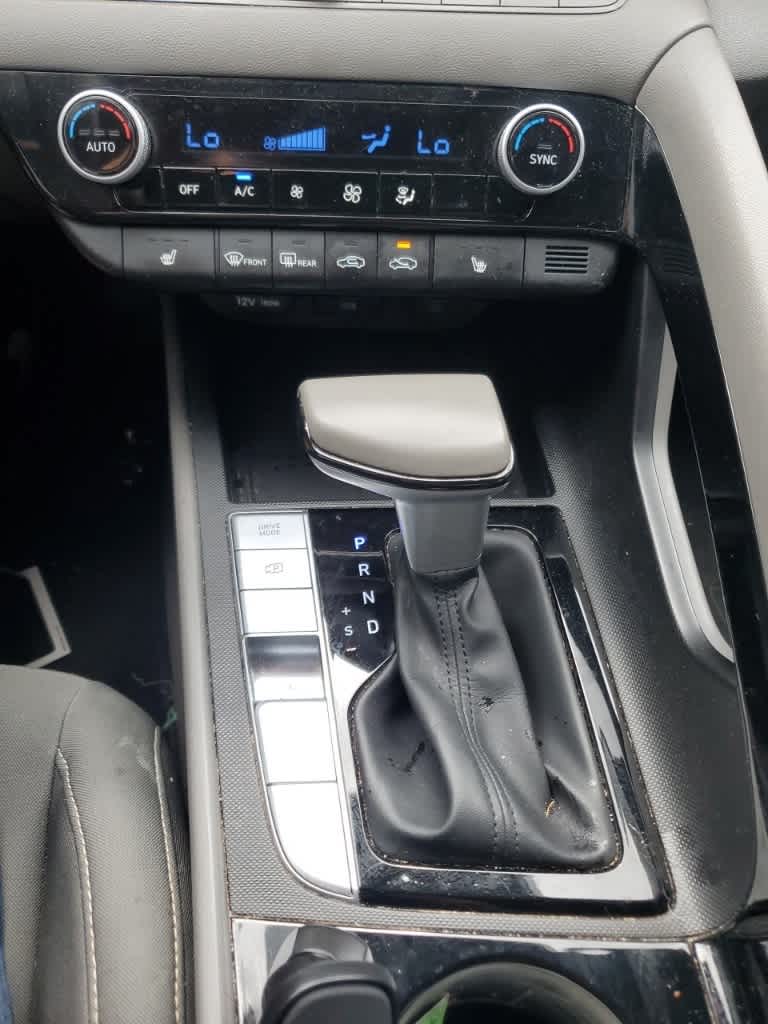 Thumbnail: 2023 Hyundai Elantra - 23