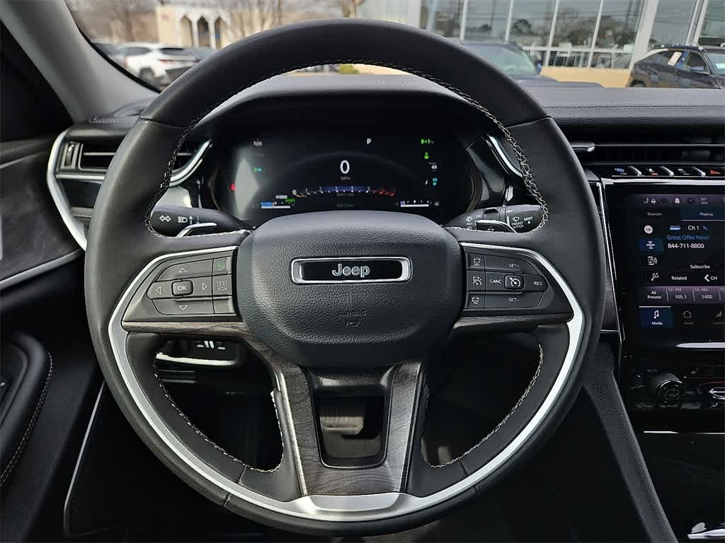 Thumbnail: 2024 Jeep Grand Cherokee - 18