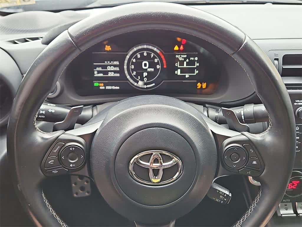 Thumbnail: 2022 Toyota GR86 - 17