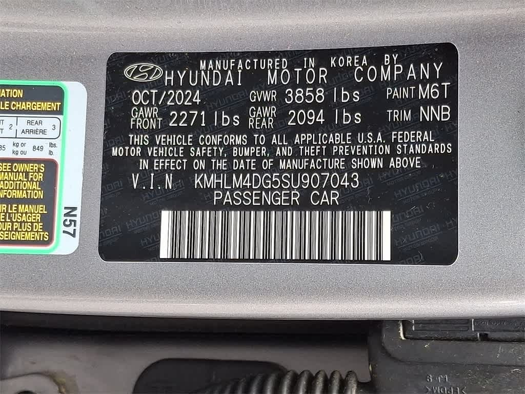 Thumbnail: 2025 Hyundai Elantra - 24