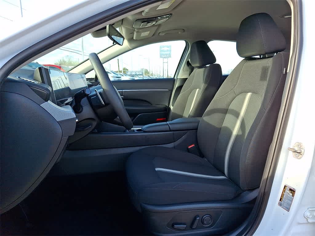 Thumbnail: 2024 Hyundai Sonata - 12