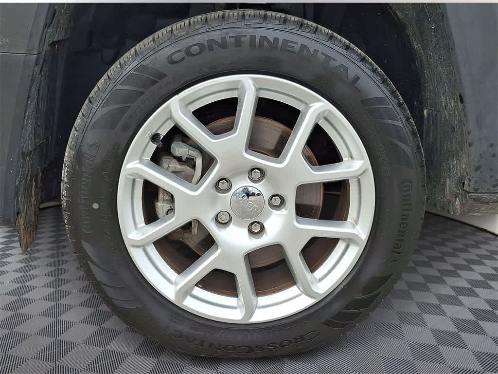 Thumbnail: 2020 Jeep Renegade - 8