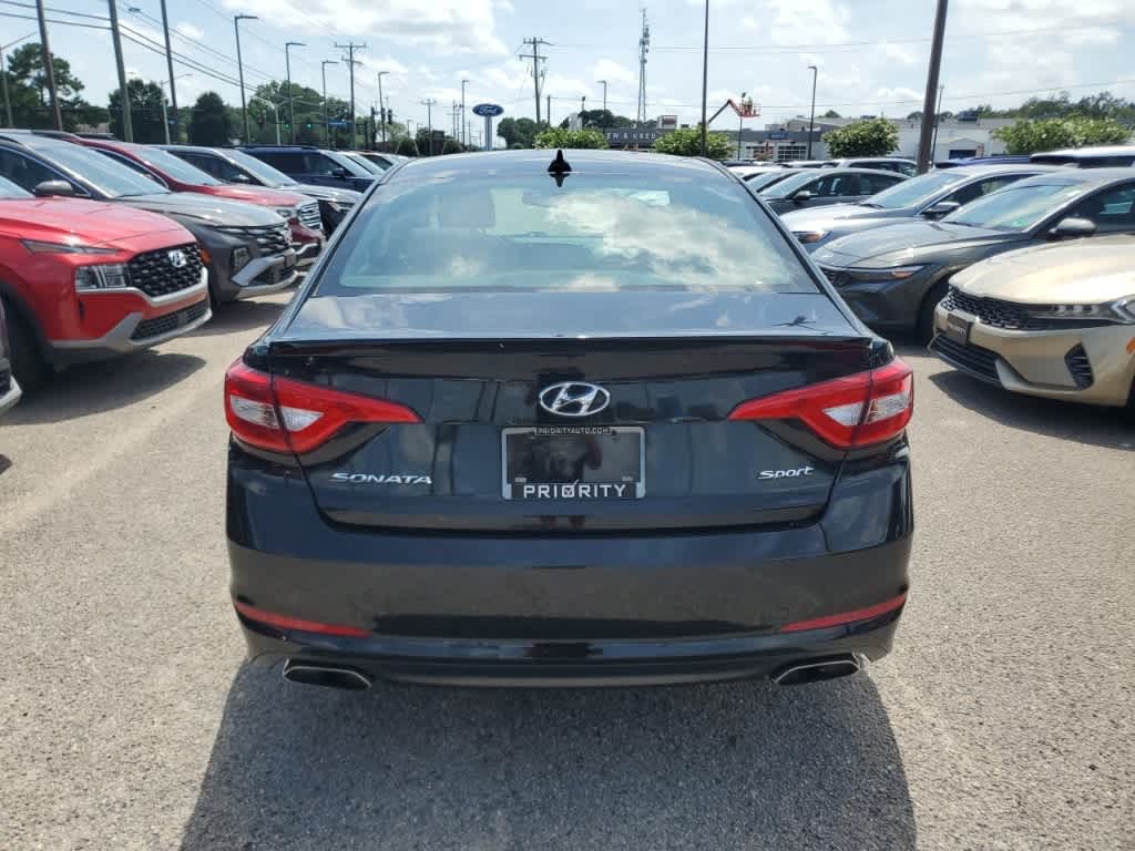 Thumbnail: 2017 Hyundai Sonata - 6