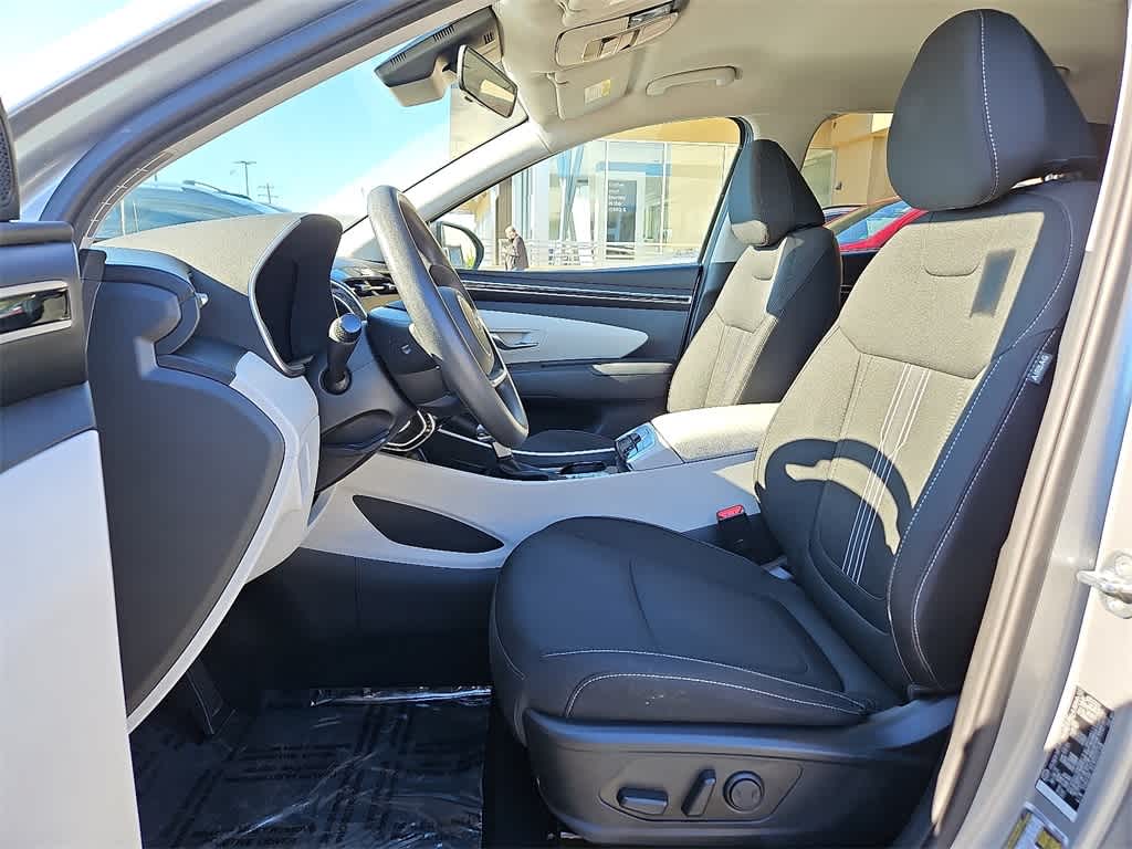 Thumbnail: 2023 Hyundai Tucson - 13