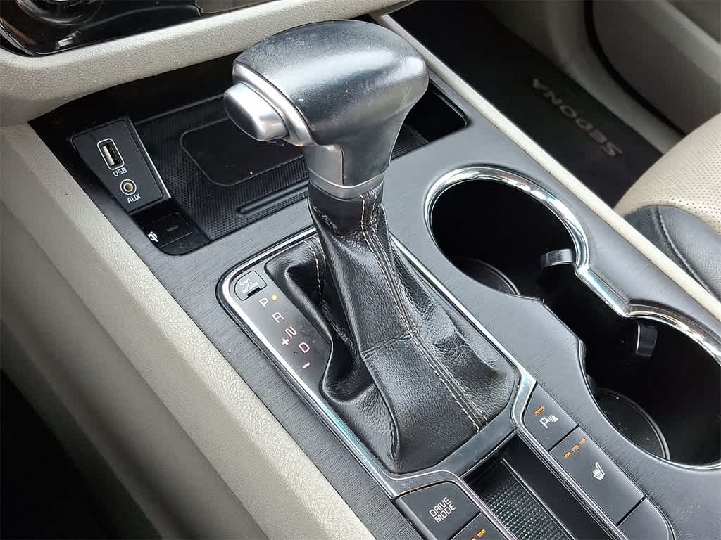 Thumbnail: 2019 Kia Sedona - 14