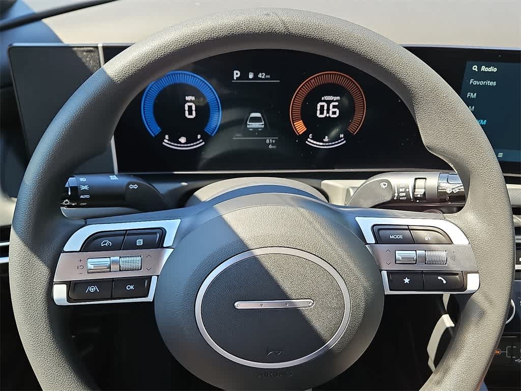 Thumbnail: 2026 Hyundai Santa Cruz - 16