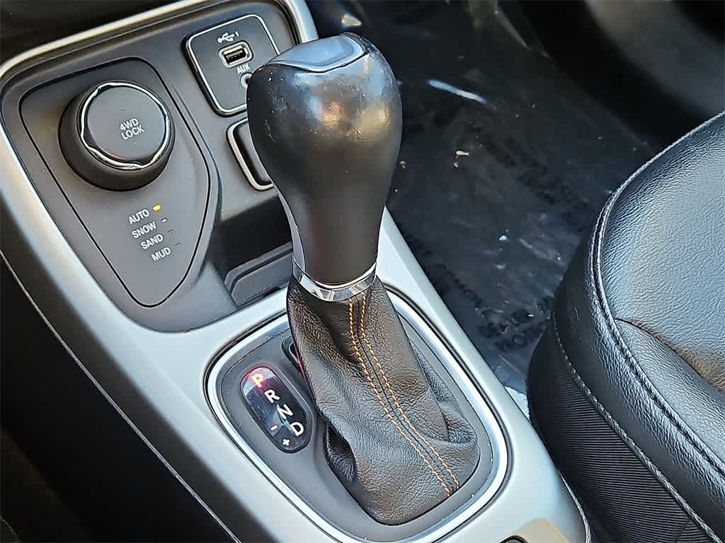 Thumbnail: 2020 Jeep Compass - 12