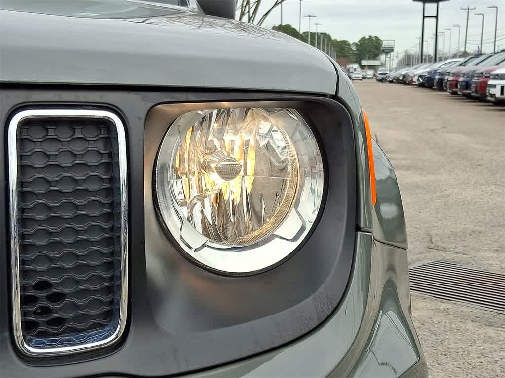 Thumbnail: 2020 Jeep Renegade - 9