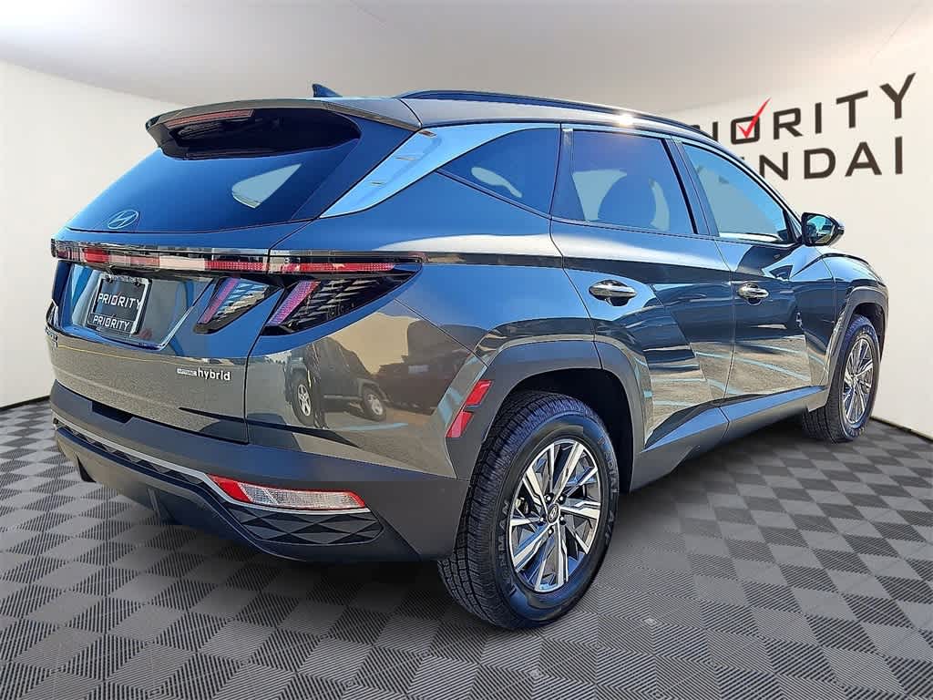 Thumbnail: 2023 Hyundai Tucson - 4