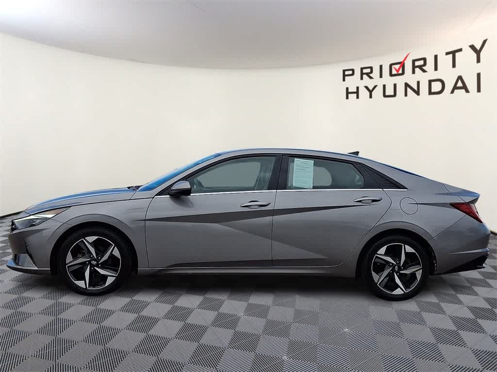 Thumbnail: 2023 Hyundai Elantra - 7