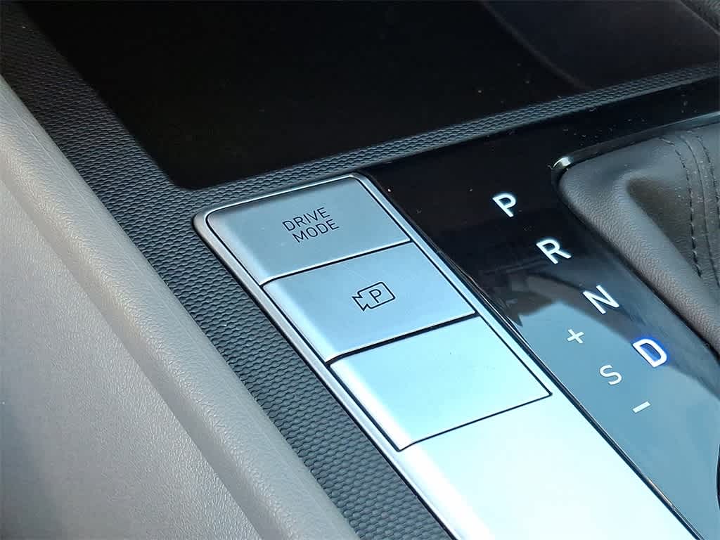 Thumbnail: 2024 Hyundai Elantra - 25