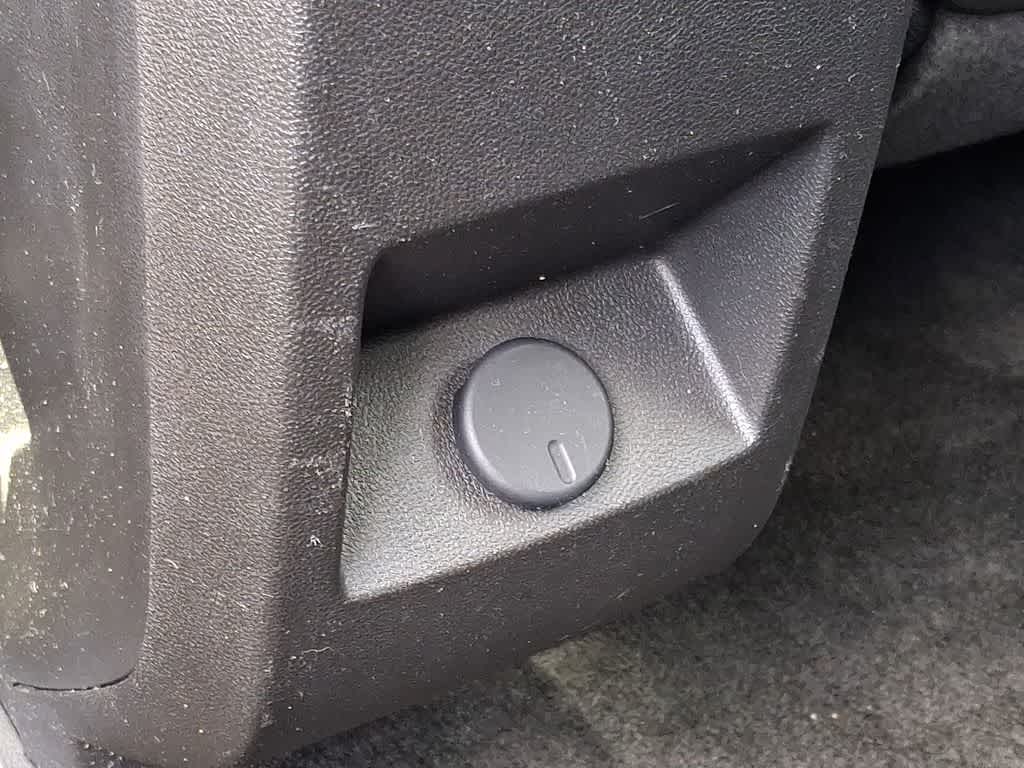 Thumbnail: 2017 Chevrolet Equinox - 25