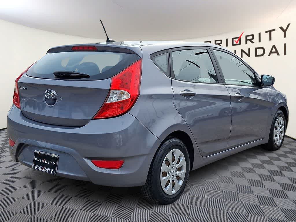 Thumbnail: 2017 Hyundai Accent - 4