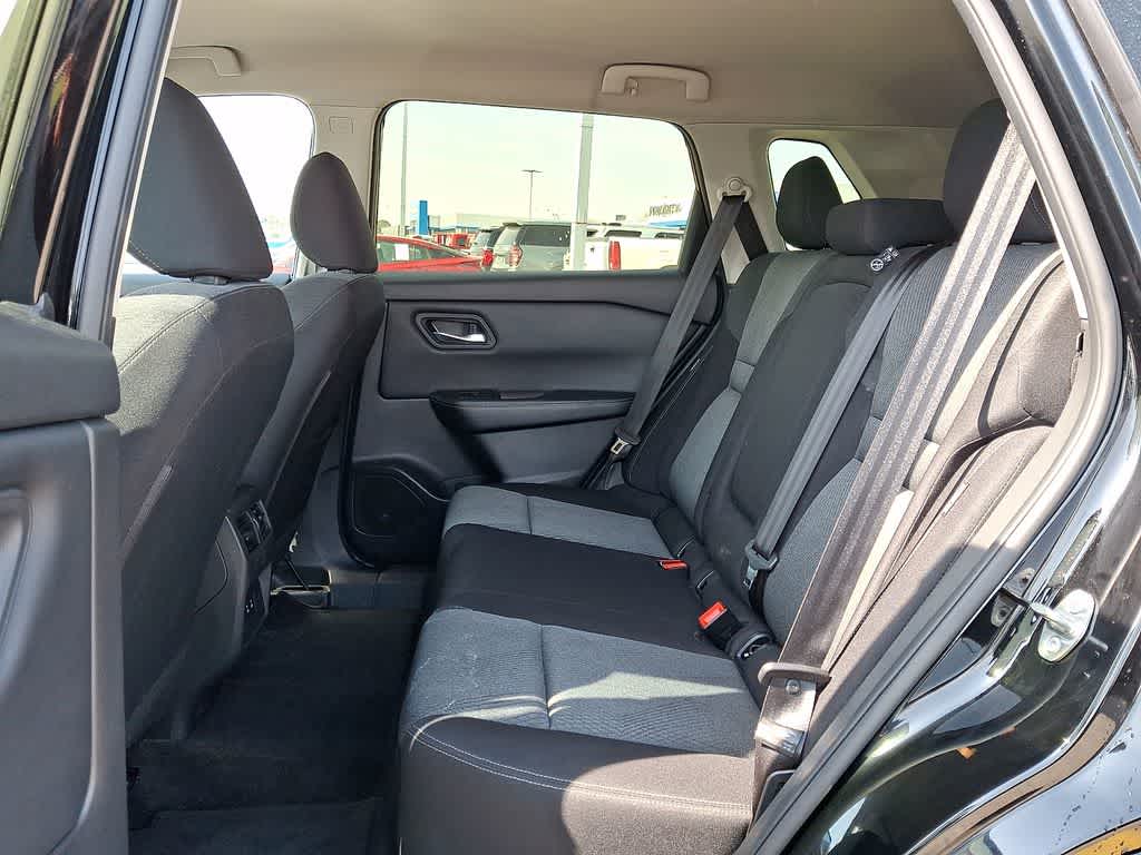 Thumbnail: 2025 Nissan Rogue - 9