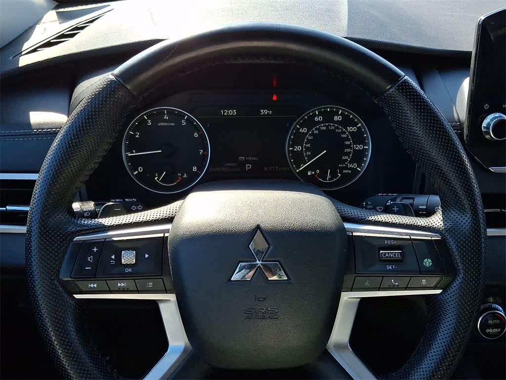 Thumbnail: 2024 Mitsubishi Outlander - 20