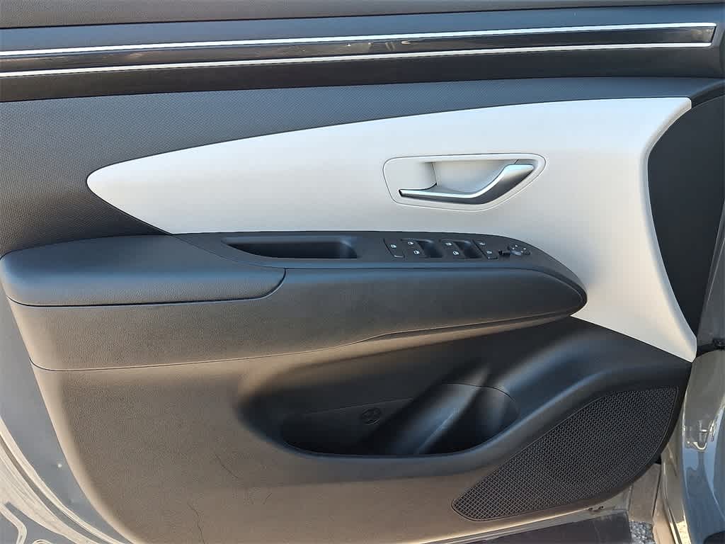 Thumbnail: 2024 Hyundai Tucson - 12