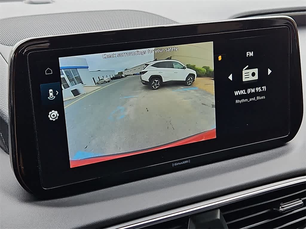 Thumbnail: 2023 Hyundai Santa Fe - 18
