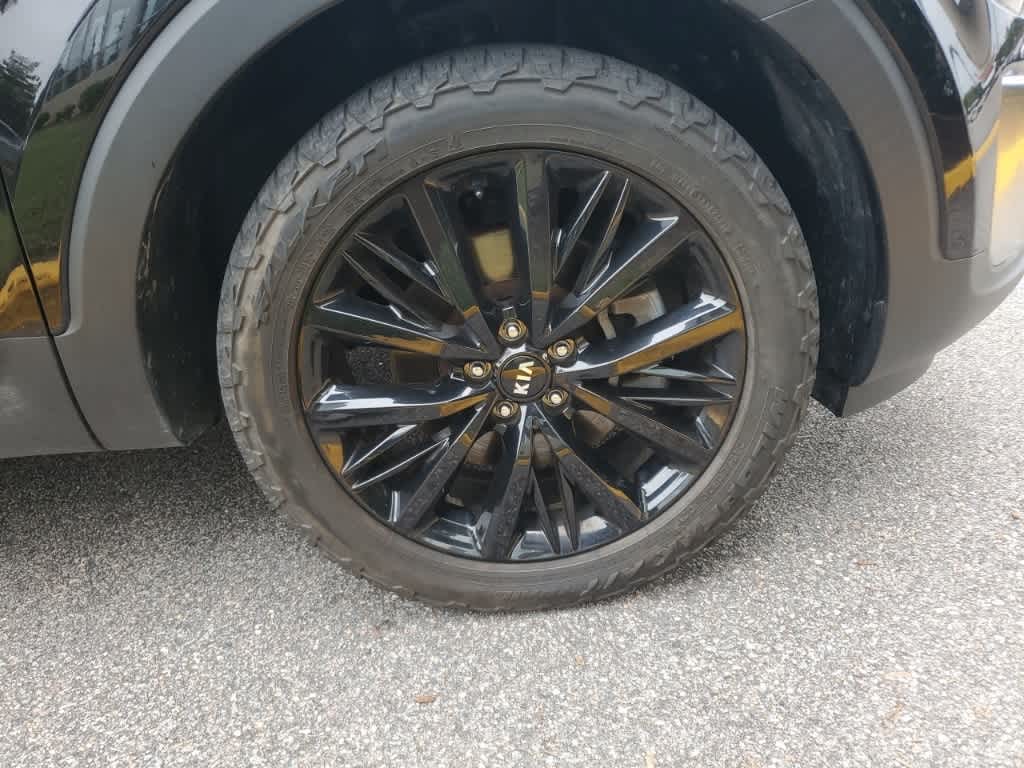 Thumbnail: 2020 Kia Telluride - 11