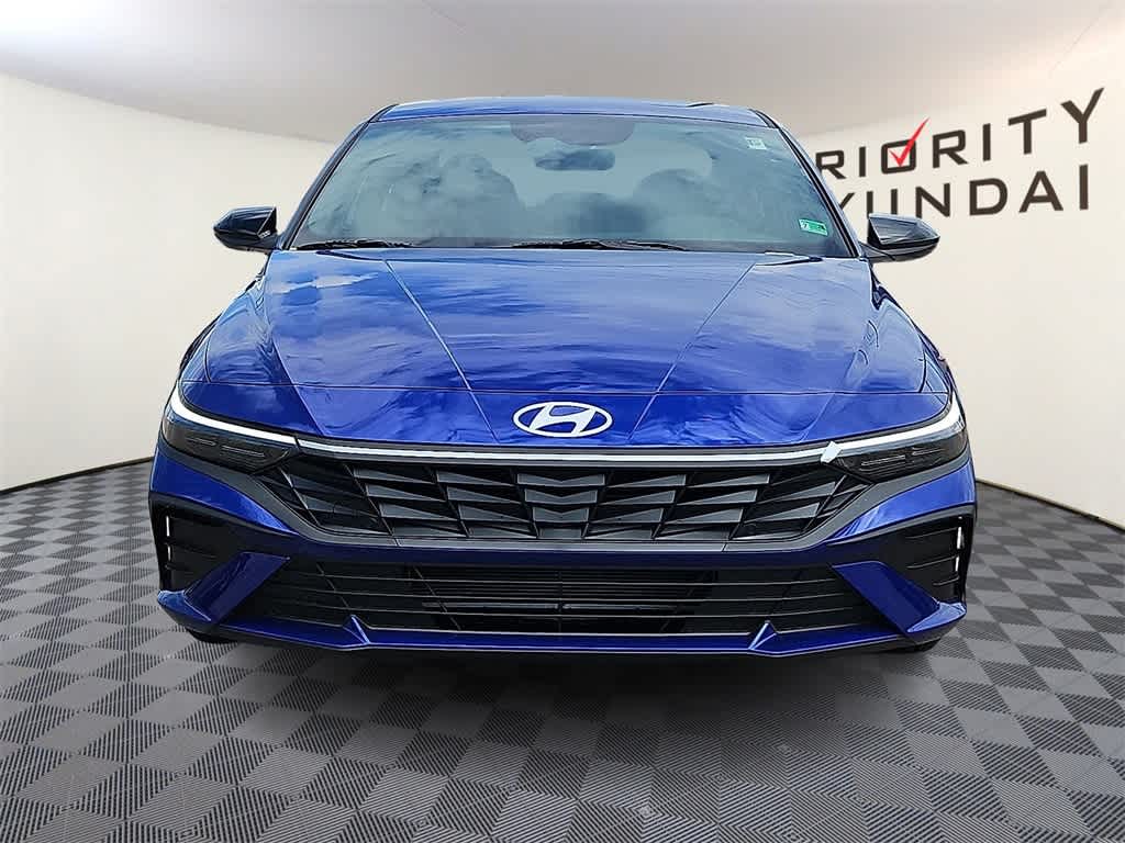 Thumbnail: 2025 Hyundai Elantra - 2