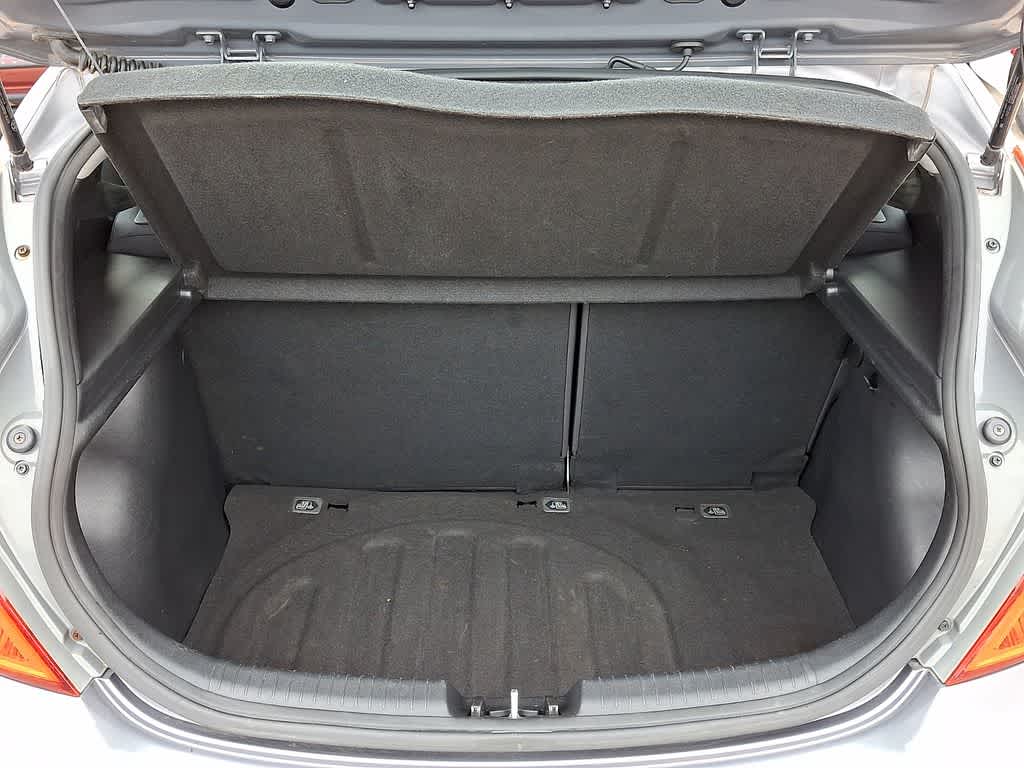 Thumbnail: 2017 Hyundai Accent - 27