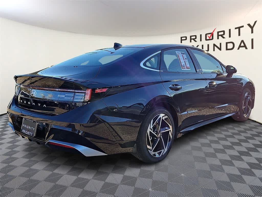 Thumbnail: 2026 Hyundai Sonata - 3