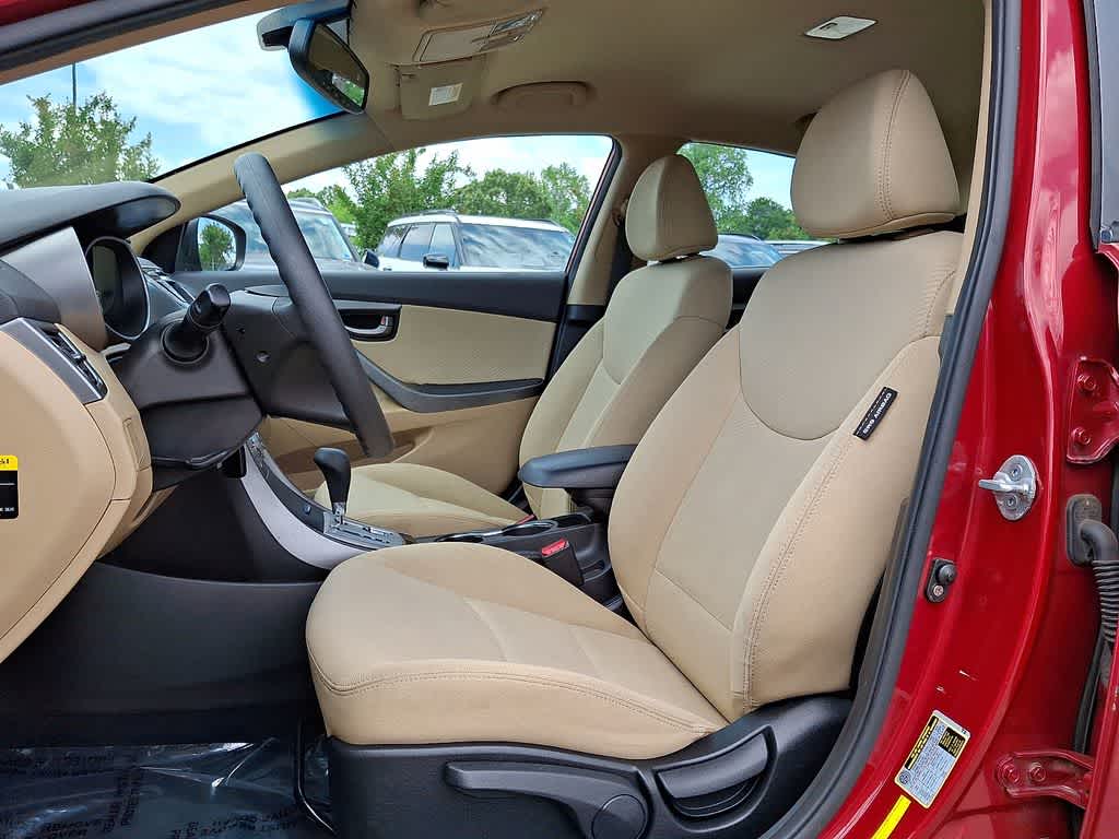 Thumbnail: 2012 Hyundai Elantra - 15