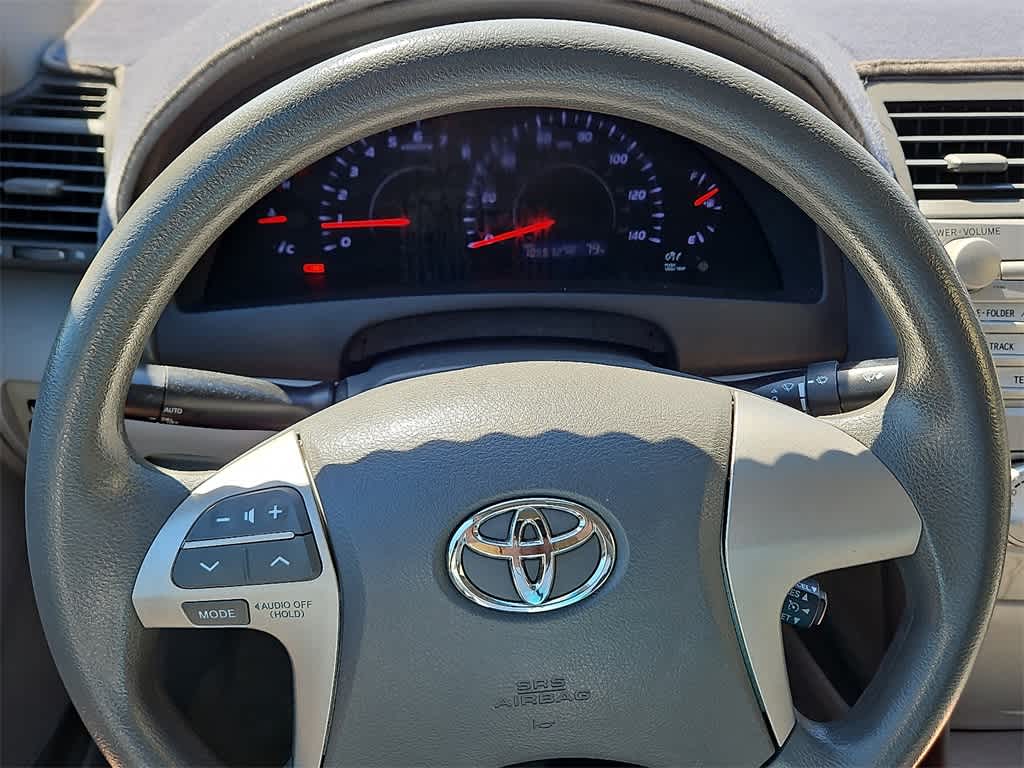 Thumbnail: 2010 Toyota Camry - 17