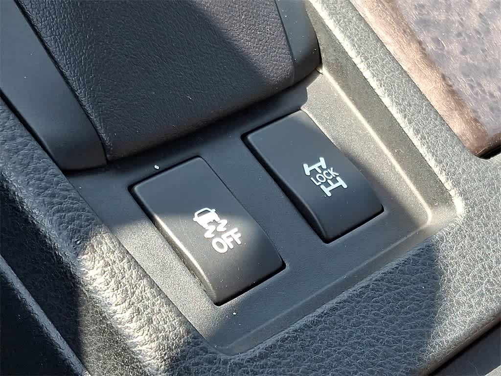 Thumbnail: 2015 Lexus RX - 26