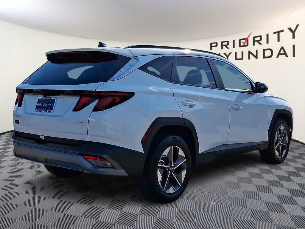 Thumbnail: 2025 Hyundai Tucson - 4